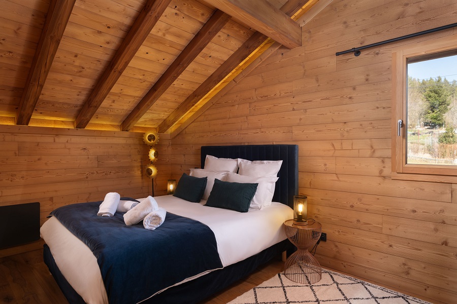 Chambre 2 tharkey location chalet vosges