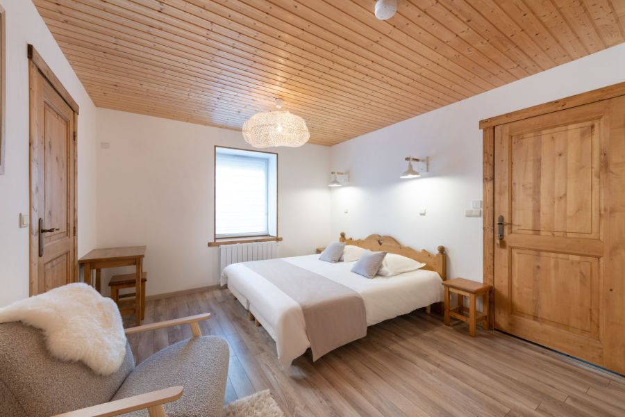 chambre une charbonniere location gite gerardmer vosges vacances famille groupe